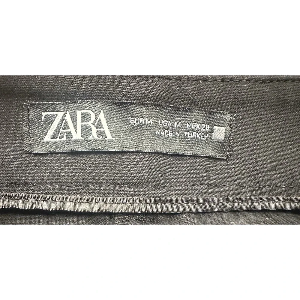 ZARA Women’s Black Bermuda Shorts M High Rise Button Front Pockets Solid